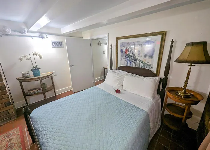 The Esplanade Guesthouse Mansion New Orleans